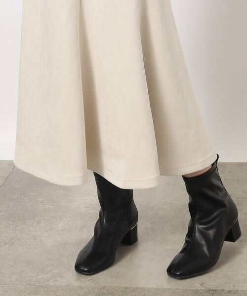 grove（グローブ）の「◆もっちりソフトな風合いが病みつきになるマシュマロタッチスウェードセットアップ（セットアップ・レディース・アイボリー/ブルー/チャコールグレー・02/03/01/05/04）」の5枚目の写真