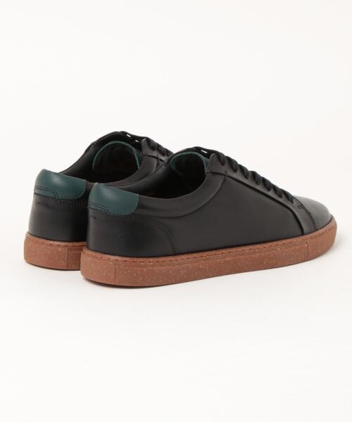 Ted Baker(テッドベーカー)の「UDAMOU レザースニーカー(スニーカー・メンズ・ホワイト/ブラック・41/43/44/42)」の3枚目の写真