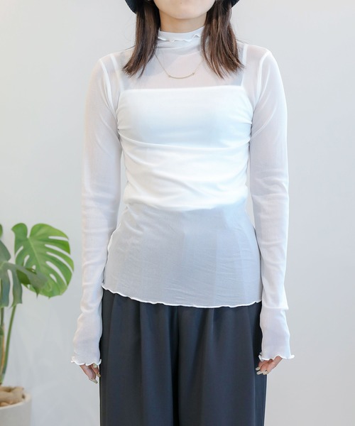 aimoha(アイモハ)の「シアートップ(Tシャツ/カットソー・レディース・ベージュ/グリーン/ブラック/ホワイト・FREE)」の15枚目の写真