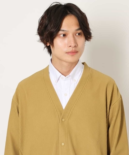 a.v.v(アーヴェヴェ)の「【毛玉になりにくい】タックジャージーカーディガン(カーディガン/ボレロ・メンズ・ブラック/イエロー/チャコールグレー・48/46/44/50)」の4枚目の写真