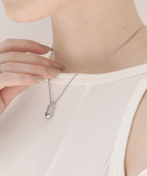 LHME(エルエイチエムイー)の「【WEB限定】”Aqua”サークルネックレス/サージカルステンレス(金属アレルギー対応)【LHME / エルエイチエムイー】(ネックレス・レディース・シルバー/ゴールド・45cm)」の17枚目の写真
