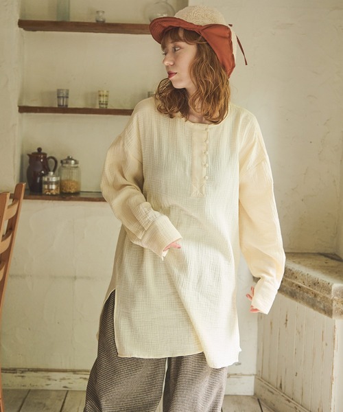 Crisp（クリスプ）の「ヘンリーガーゼブラウス（シャツ/ブラウス・レディース・モカ/アイボリー・FREE）」の2枚目の写真