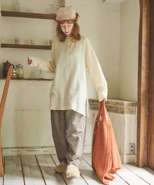 Crisp（クリスプ）の「ヘンリーガーゼブラウス（シャツ/ブラウス・レディース・モカ/アイボリー・FREE）」の3枚目の写真