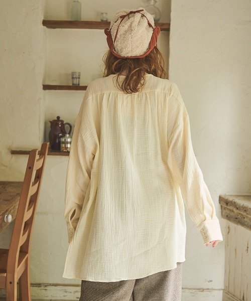 Crisp（クリスプ）の「ヘンリーガーゼブラウス（シャツ/ブラウス・レディース・モカ/アイボリー・FREE）」の5枚目の写真