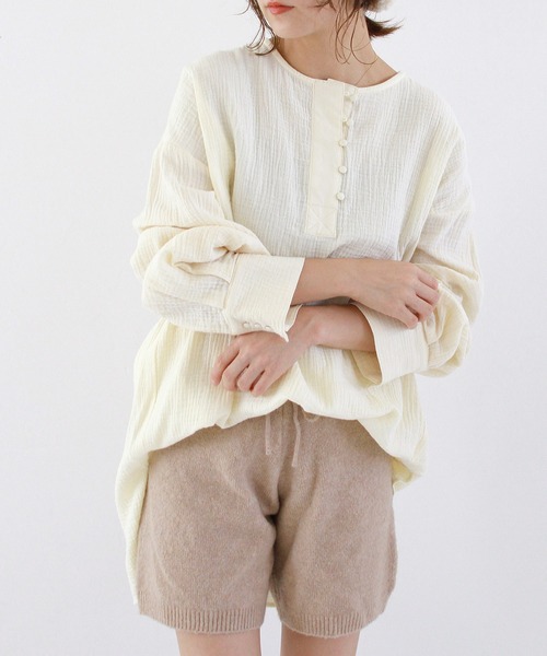 Crisp（クリスプ）の「ヘンリーガーゼブラウス（シャツ/ブラウス・レディース・モカ/アイボリー・FREE）」の11枚目の写真