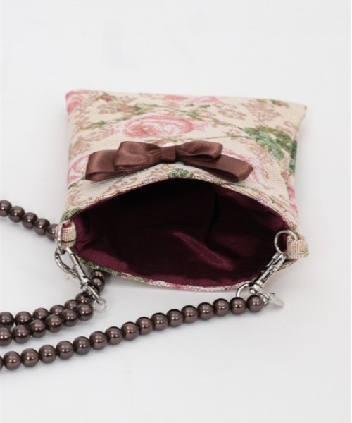 axes femme（アクシーズファム）の「ルドゥーテソフィスマホポシェ（ショルダーバッグ・レディース・ベージュ/ブラック・FREE）」の13枚目の写真