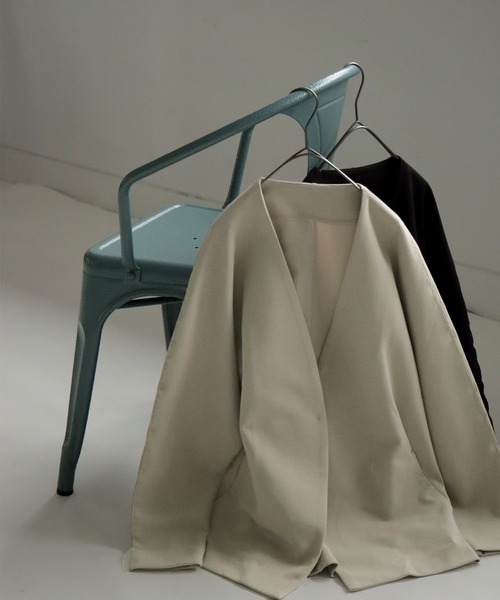 antiqua(アンティカ)の「ドルマンジャケット(その他アウター・レディース・ベージュ/ブラック・FREE)」の12枚目の写真