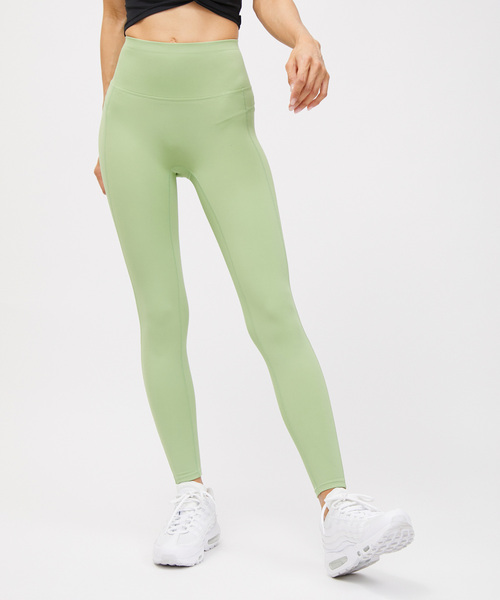 XEXYMIX（ゼクシィミックス）の「【XEXYMIX】UV＆水陸両用 BLACK LABELスポーツレギンス（レギンス/スパッツ・レディース・イエロー/ブラック/ブルー/グリーン・M/S/L）」の3枚目の写真