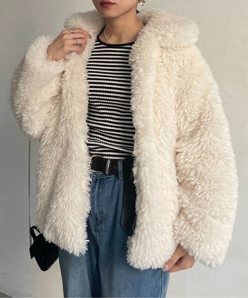 Thevon（ゼボン）の「ステンカラーシープファージャケット（ステン