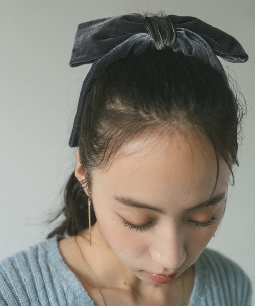 VANNIE U(ヴァニーユー)の「ベロアリボンバレッタ(バレッタ/ヘアクリップ・レディース・グレー/ブラック・FREE)」の12枚目の写真