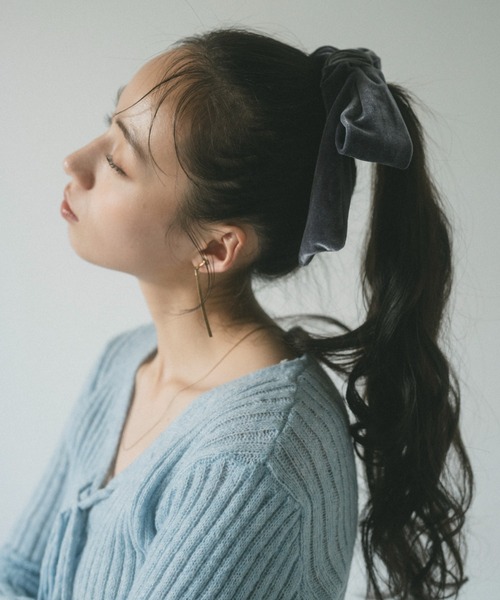 VANNIE U(ヴァニーユー)の「ベロアリボンバレッタ(バレッタ/ヘアクリップ・レディース・グレー/ブラック・FREE)」の17枚目の写真