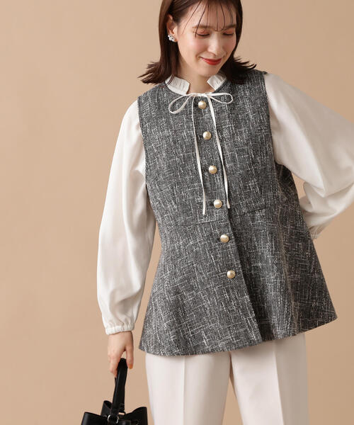 N.(N. Natural Beauty Basic)(エヌエヌナチュラルビューティーベーシック)の「◆前後2WAYフリルネックブラウス(シャツ/ブラウス・レディース・ネイビー/ブルー/ライトグリーン/オフホワイト・MEDIUM)」の9枚目の写真