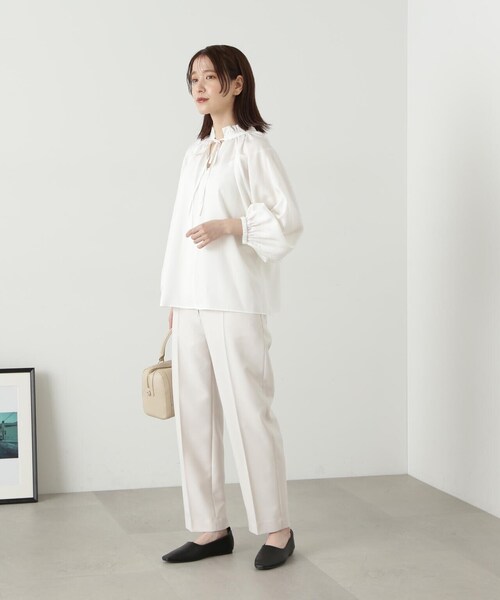 N.(N. Natural Beauty Basic)(エヌエヌナチュラルビューティーベーシック)の「◆前後2WAYフリルネックブラウス(シャツ/ブラウス・レディース・ネイビー/ブルー/ライトグリーン/オフホワイト・MEDIUM)」の14枚目の写真