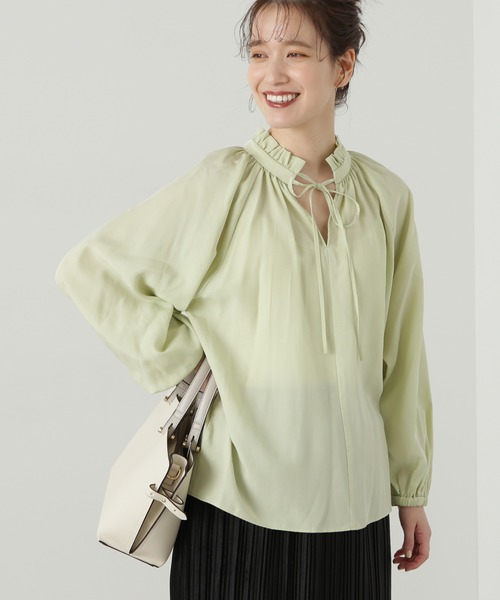 N.(N. Natural Beauty Basic)(エヌエヌナチュラルビューティーベーシック)の「◆前後2WAYフリルネックブラウス(シャツ/ブラウス・レディース・ネイビー/ブルー/ライトグリーン/オフホワイト・MEDIUM)」の8枚目の写真