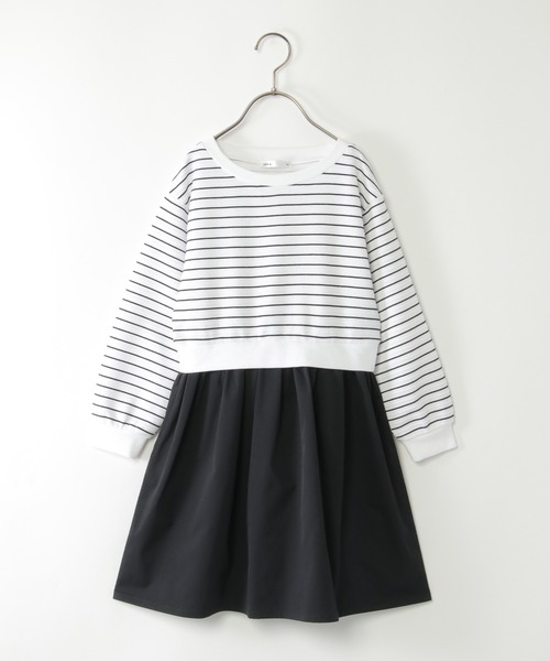 ikka（イッカ）の「【親子コーデ】リップルボーダードッキングワンピース（120~160cm）（ワンピース・キッズ・オフホワイト/ブラック・140/130/120/150/160）」の4枚目の写真