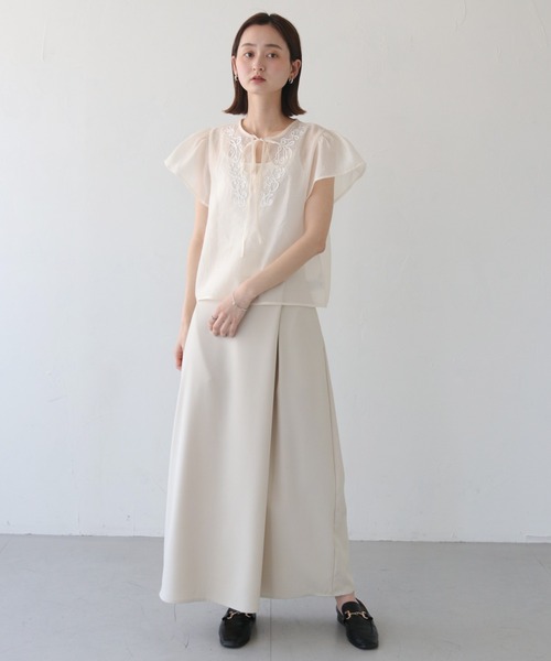 CLEIO(クレイオ)の「【CLEIO】テープ刺繍ネックリボン半袖ブラウス(シャツ/ブラウス・レディース・アイボリー/ブラック・FREE)」の11枚目の写真