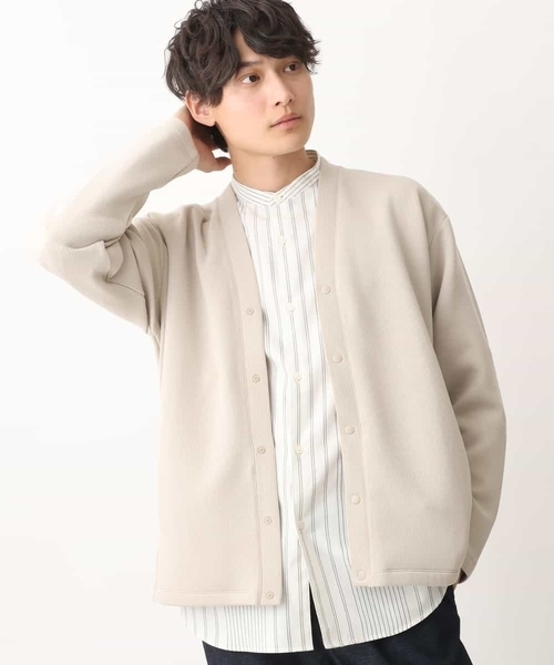a.v.v(アーヴェヴェ)の「【累計8000枚販売】なめらかダンボールカーディガン(カーディガン/ボレロ・メンズ・チャコールグレー/ダークインディゴブルー/ベージュ・46/48/50)」の3枚目の写真