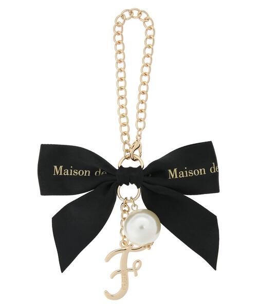 Maison de FLEUR(メゾンドフルール)の「イニシャルリボンチャーム(チャーム・レディース・K/L/M/N/G/I/R/Y/C/D/E/F/S/T/A/H/J・FREE)」の6枚目の写真