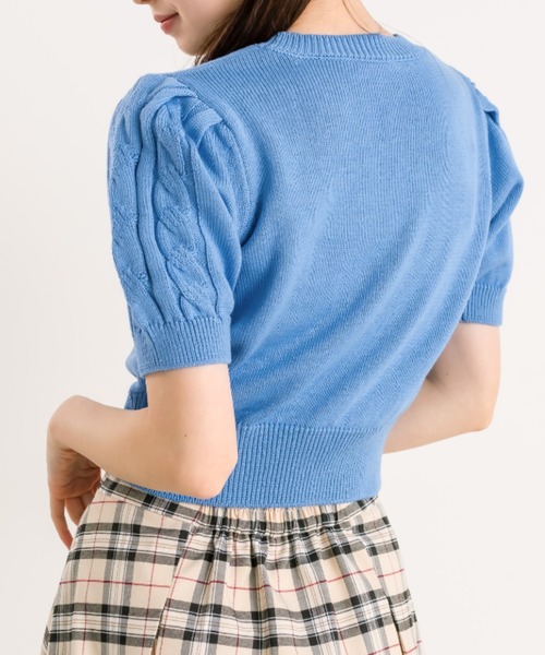 OLIVE des OLIVE(オリーブデオリーブ)の「ピンバッチ付ケーブルニット 1041050190(ニット/セーター・レディース・オフホワイト/レッド/ネイビー/ブルー・FREE)」の17枚目の写真