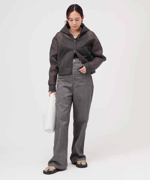 AP STUDIO(エーピーストゥディオ)の「エンパイアラインパンツ(スラックス・レディース・チャコールグレー・36/38)」の21枚目の写真