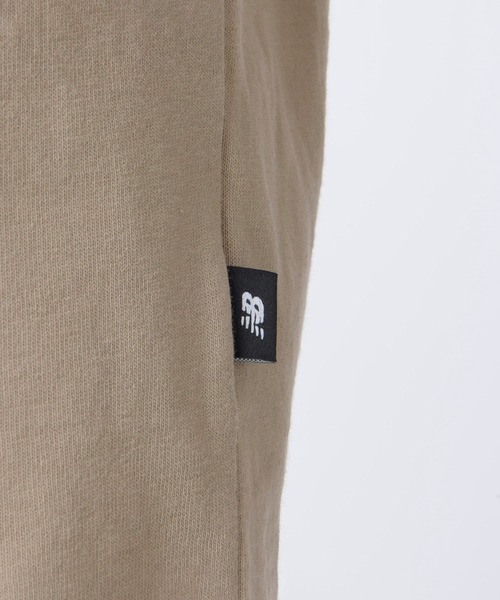 NEW BALANCE(ニューバランス)の「Athletics Flocked リラックス ショートスリーブTシャツ(Tシャツ/カットソー・メンズ・ライトベージュ/ネイビー・XX-LARGE/X-LARGE/LARGE/MEDIUM/SMALL)」の10枚目の写真