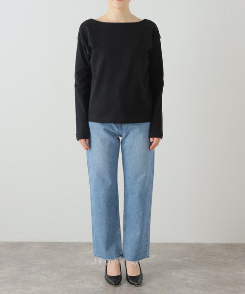 La TOTALITE(ラトータリテ)の「【onit/オニット】ラフィー天竺バックオープンロングスリーブTシャツ(Tシャツ/カットソー・レディース・ホワイト/ブラック・2)」の3枚目の写真