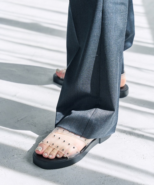 LE TALON（ルタロン）の「【TEMPERATE/テンパレイト】ISSAC STUDSサンダル（サンダル・レディース・その他/ブラック・40/38/36）」の2枚目の写真