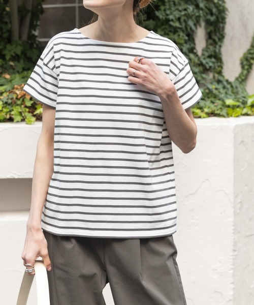FORK&SPOON(フォークアンドスプーン)の「FORK&SPOON ボートネックボーダーショートスリーブ(Tシャツ/カットソー・レディース・ブルー系その他/グリーン系その他/グレー系その他/ホワイト系その他・1)」の5枚目の写真