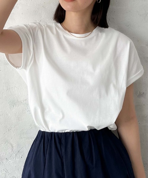 Doux archives(ドゥアルシーヴ)の「【サイズ展開有】袖折り返しTシャツ(Tシャツ/カットソー・レディース・ブラック/グレイッシュベージュ/カーキ/サックスブルー/オフホワイト/チャコールグレー/ピンクベージュ・36/38)」の14枚目の写真