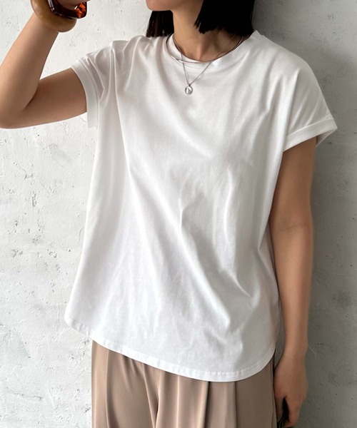 Doux archives(ドゥアルシーヴ)の「【サイズ展開有】袖折り返しTシャツ(Tシャツ/カットソー・レディース・ブラック/グレイッシュベージュ/カーキ/サックスブルー/オフホワイト/チャコールグレー/ピンクベージュ・36/38)」の10枚目の写真