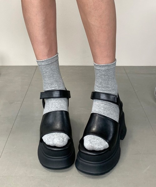 non-hedge(ノンヘッジ)の「バックリボンモチーフソックス(ソックス/靴下・レディース・ブラック/ホワイト/グレー・FREE)」の5枚目の写真