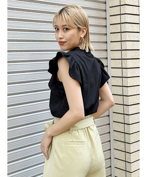 MURUA（ムルーア）の「スタンドカラーフリルブラウス（シャツ/ブラウス・レディース・ホワイト/オレンジ/ブルー/ブラック・FREE）」の18枚目の写真