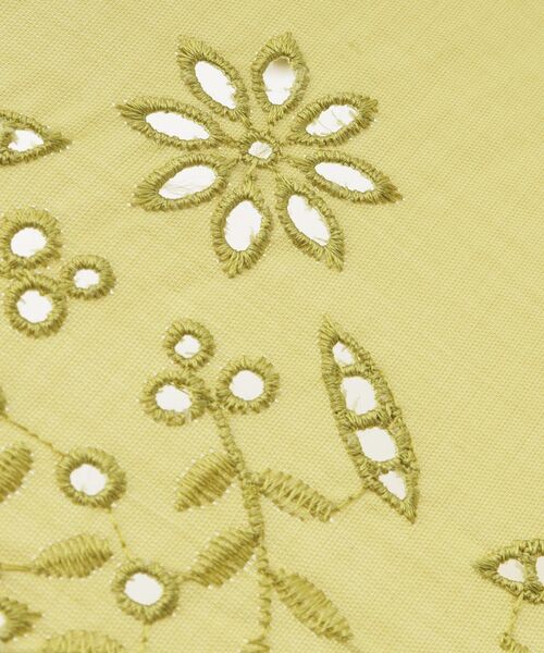 SHOO・LA・RUE（シューラルー）の「【長傘/because】スカラップレース日傘（長傘・レディース・ブラック/スモーキーグリーン系・00）」の6枚目の写真