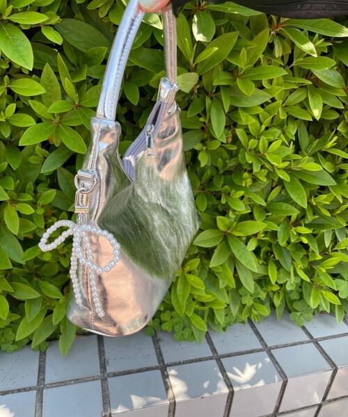 WEGO（ウィゴー）の「WEGO/シンプルパールリボンキーホルダー（キーホルダー・レディース・その他1・FREE）」の4枚目の写真