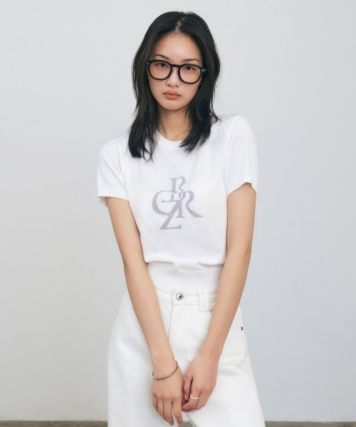 CITYBREEZE(シティブリーズ)の「BUCKLE SYMBOL LOGO SHORT SLEEVE KNIT(Tシャツ/カットソー・レディース・アイボリー/ブラック/クリーム/ネイビー/ピンク・FREE)」の6枚目の写真