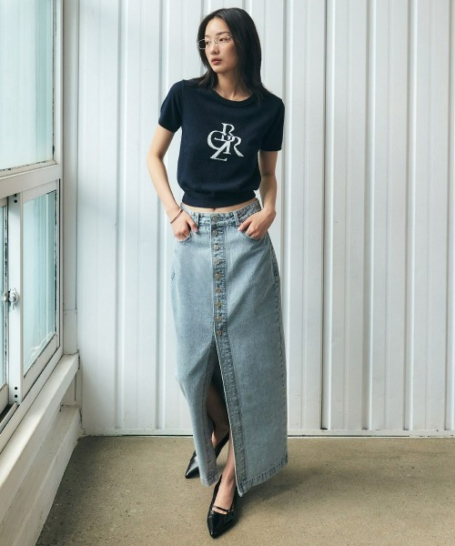 CITYBREEZE(シティブリーズ)の「BUCKLE SYMBOL LOGO SHORT SLEEVE KNIT(Tシャツ/カットソー・レディース・アイボリー/ブラック/クリーム/ネイビー/ピンク・FREE)」の19枚目の写真