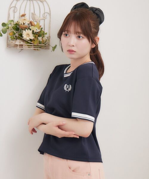 ems excite(エムズエキサイト)の「ワンポイント刺繍TEE(Tシャツ/カットソー・レディース・ブルー/ピンク/ダークグレー・FREE)」の4枚目の写真