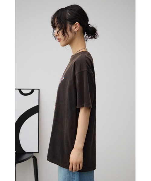 AZUL by moussy（アズールバイマウジー）の「ビンテージプリントTシャツ（Tシャツ/カットソー・レディース・ブルー系その他/オレンジ系その他・SMALL/MEDIUM）」の4枚目の写真