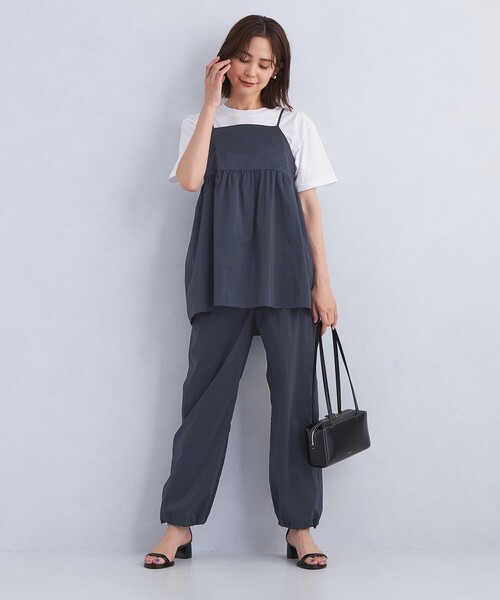 green label relaxing(グリーンレーベルリラクシング)の「ギャザー キャミソール ブラウス(シャツ/ブラウス・レディース・ネイビー/オリーブ・FREE)」の6枚目の写真