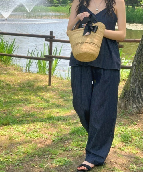 Ritomo De Ricco（リトモ・デ・リコ）の「Ritomo湘南スタイル　シアーデニムキャミソール&パンツ　セットアップ（サロペット/オーバーオール・レディース・インディゴブルー・FREE）」の14枚目の写真