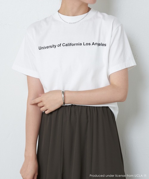COLLAGE GALLARDAGALANTE（コラージュガリャルダガランテ）の「UCLA/カレッジ半袖ロゴTシャツ（Tシャツ/カットソー・レディース・ホワイト/ネイビー・FREE）」の2枚目の写真