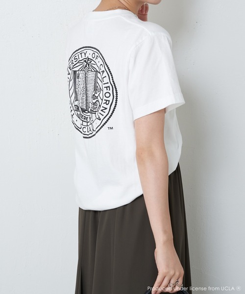 COLLAGE GALLARDAGALANTE（コラージュガリャルダガランテ）の「UCLA/カレッジ半袖ロゴTシャツ（Tシャツ/カットソー・レディース・ホワイト/ネイビー・FREE）」の6枚目の写真