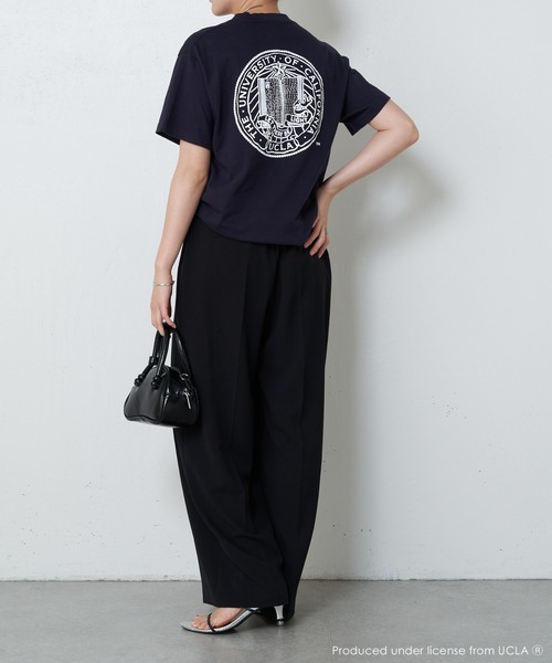 COLLAGE GALLARDAGALANTE（コラージュガリャルダガランテ）の「UCLA/カレッジ半袖ロゴTシャツ（Tシャツ/カットソー・レディース・ホワイト/ネイビー・FREE）」の16枚目の写真