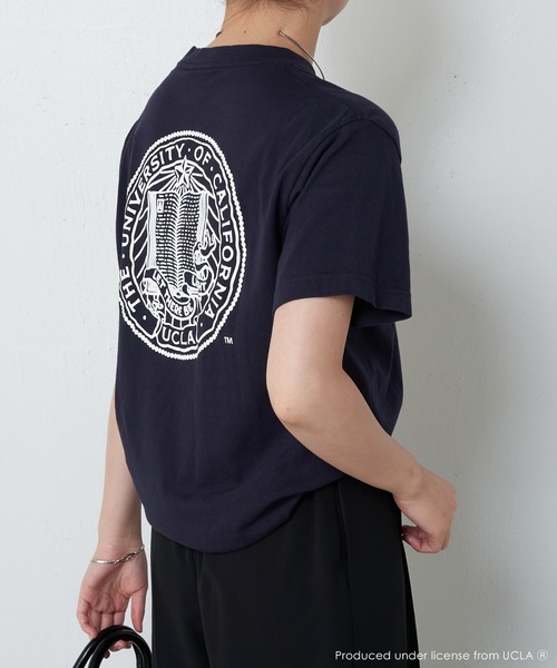 COLLAGE GALLARDAGALANTE（コラージュガリャルダガランテ）の「UCLA/カレッジ半袖ロゴTシャツ（Tシャツ/カットソー・レディース・ホワイト/ネイビー・FREE）」の12枚目の写真