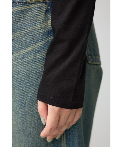 AZUL by moussy(アズールバイマウジー)の「ベーシックシアーカットソー(Tシャツ/カットソー・レディース・ホワイト/ブラック・FREE)」の4枚目の写真