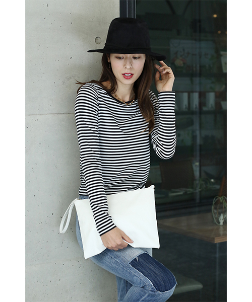 AZUL by moussy（アズールバイマウジー）の「TC天竺R/N長袖PO（Tシャツ/カットソー・レディース・ブラックミックス/オフホワイト/ブラック/カーキ系/ホワイト系その他/ブラック系その他・MEDIUM/LARGE/X-SMALL/SMALL/X-LARGE）」の4枚目の写真