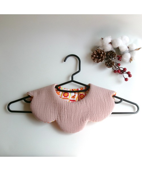 hanakago】ダブルガーゼ 昭和レトロ花柄/ベビースタイ / ビブ