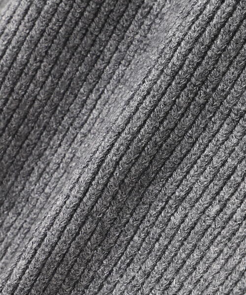 NATURAL BEAUTY BASIC(ナチュラルビューティーベーシック)の「◇ゴールドボタンフォルムニットカーディガン(カーディガン/ボレロ・レディース・ベージュ/ライトグリーン/グレー・FREE)」の15枚目の写真