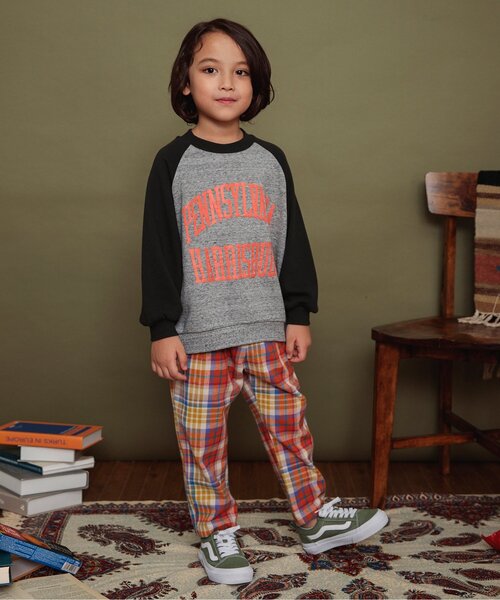 BREEZE（ブリーズ）の「【リンク・セットアップ可】カレッジバリエーショントレーナー（スウェット・キッズ・エメラルド/アイボリー/グレー/ローズ/ネイビー/イエロー・80/90/100/110/120/130/140/150/160）」の10枚目の写真