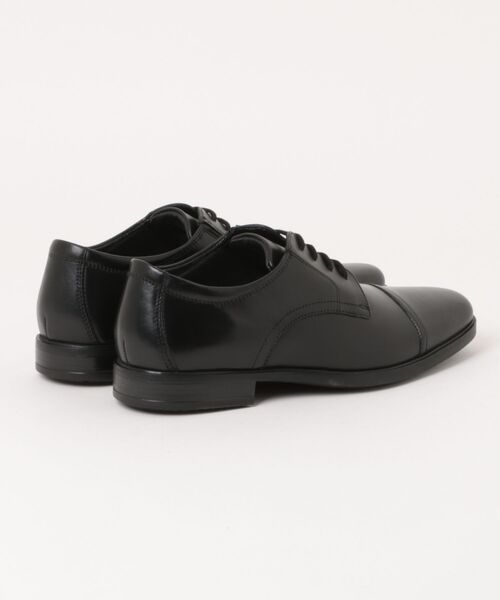 Clarks（クラークス）の「《Clarks》HOWARD CAP（ドレスシューズ・メンズ・ブラック・UK9.5/UK9/UK8.5/UK8/UK7.5/UK7/UK10）」の2枚目の写真